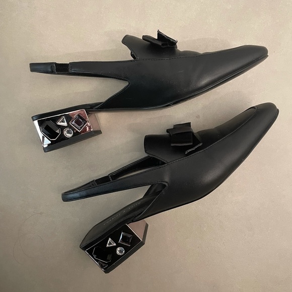 Charles and Keith Slip On Black Mules Bow Crystal - Picture 2 of 5